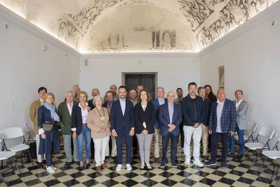 Reunión del Foro de Academias en Ibiza