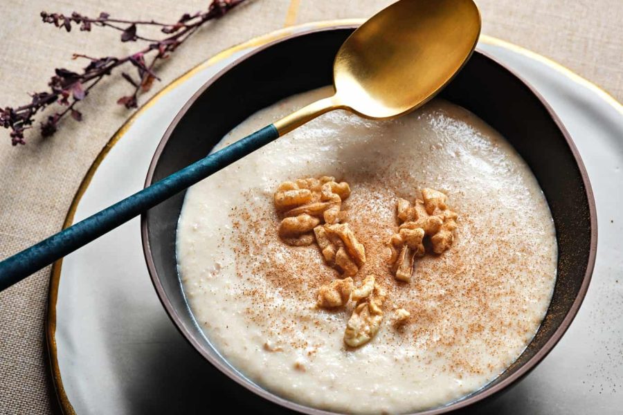 INTXAURSALSA o SOPAS DE LECHE Y NUECES NAVIDEÑAS