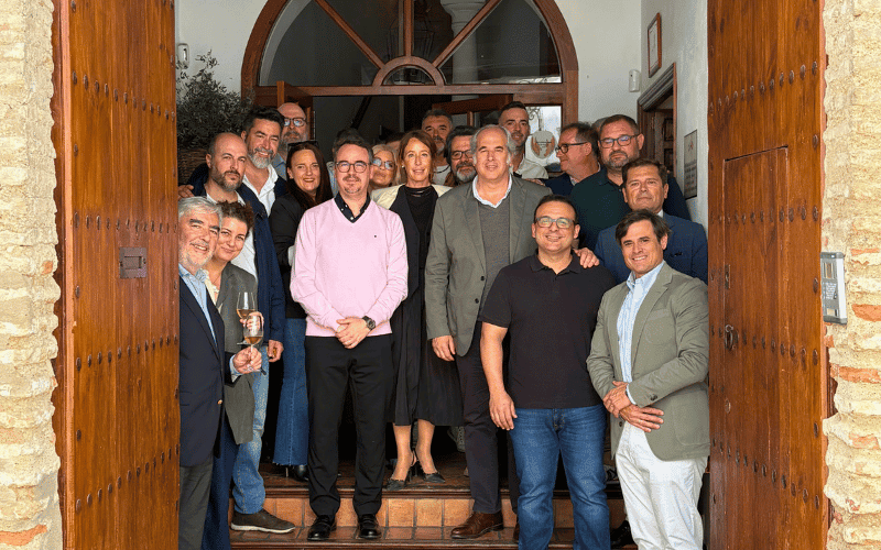 Encuentro de la Real Academia de Gastronomía con hosteleros de Córdoba
